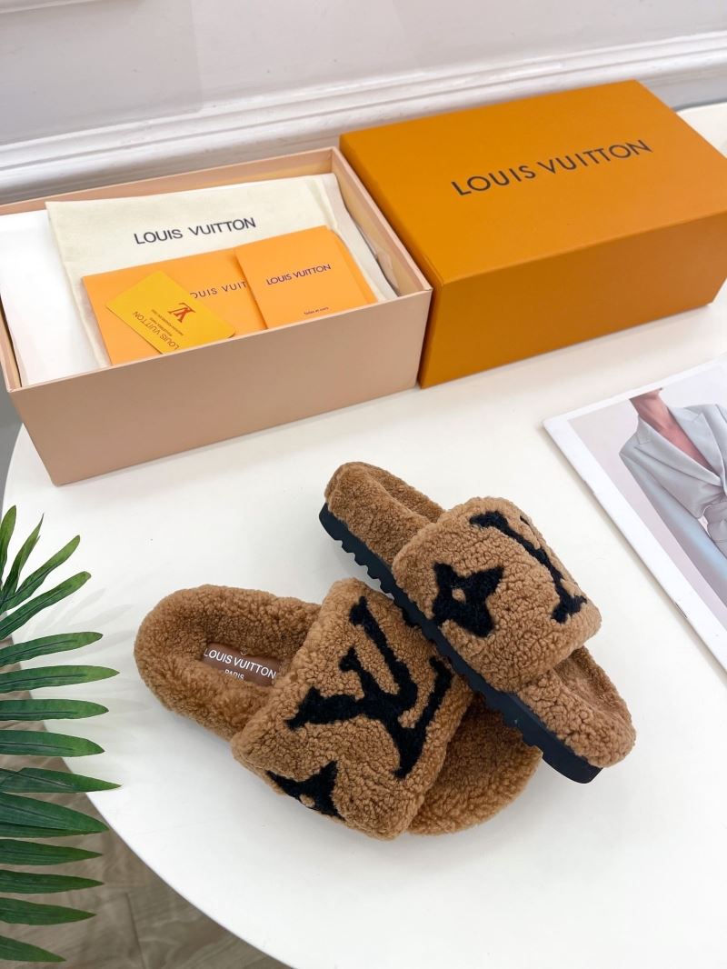 Louis Vuitton Slippers